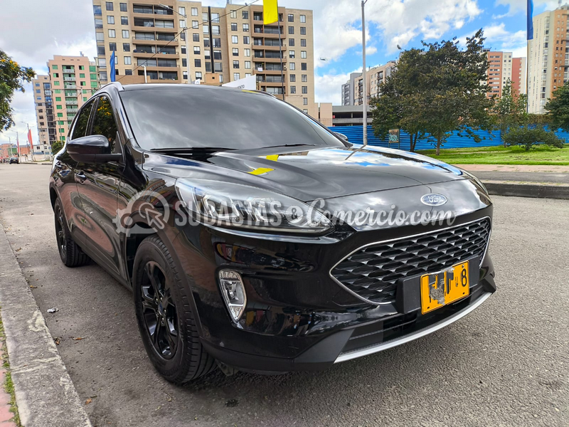 Ford Escape 2021 placa JVX898